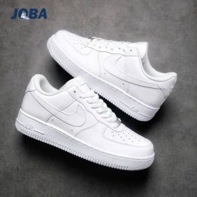 Giày sneaker nữ trắng phối đồ